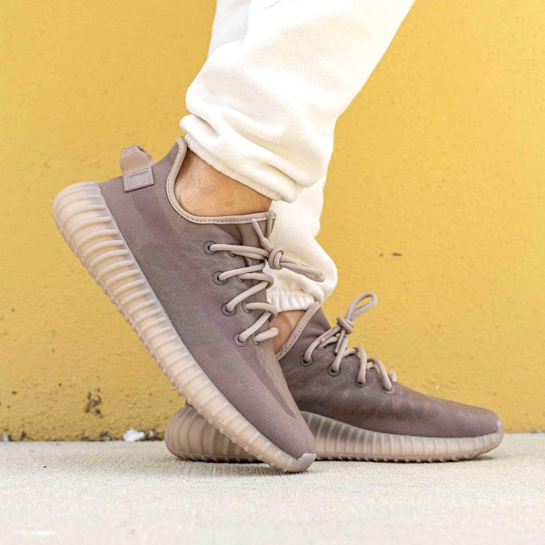adidas Yeezy Boost 350 V2 ‘Mono Mist’ adidas Yeezy Boost 350 V2 ‘Mono Mist’