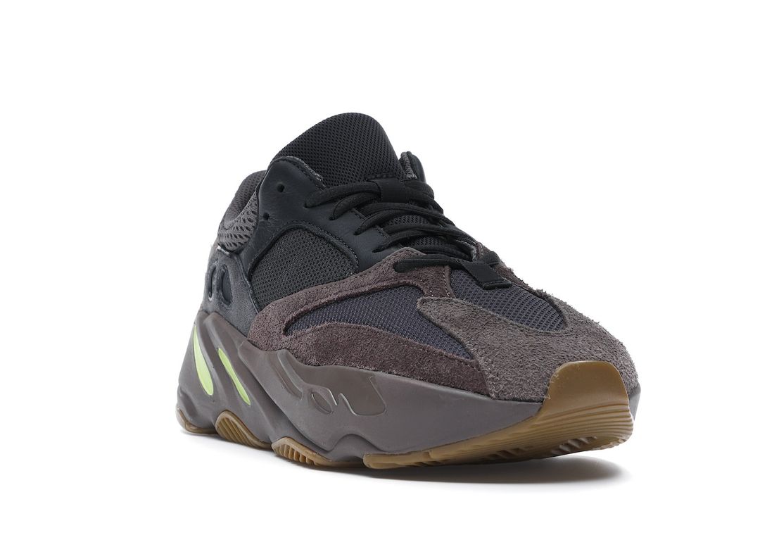 Adidas Yeezy Boost 700 Mauve