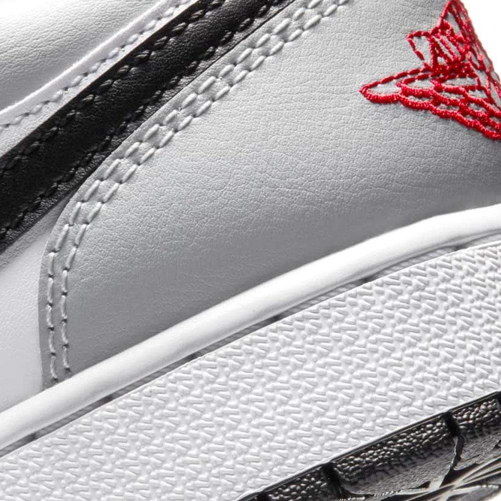 Air Jordan 1 Low GS ‘Light Smoke Grey’ Air Jordan 1 Low GS ‘Light Smoke Grey’