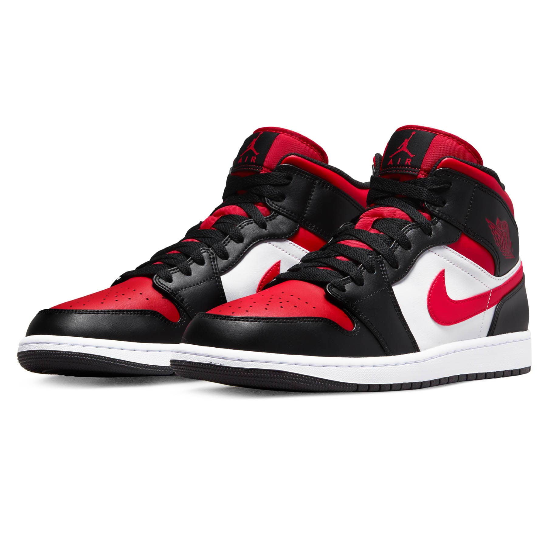 Air Jordan 1 Mid ‘Black Fire Red’