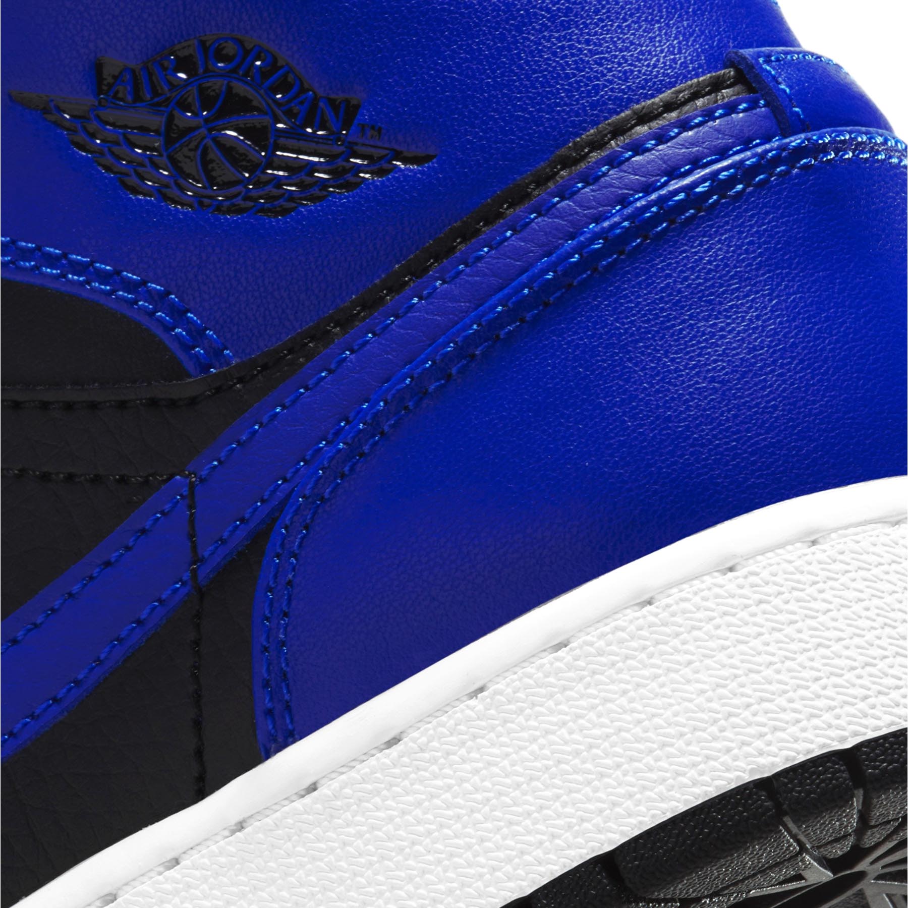 Air Jordan 1 Mid GS ‘Hyper Royal’ Air Jordan 1 Mid GS ‘Hyper Royal’