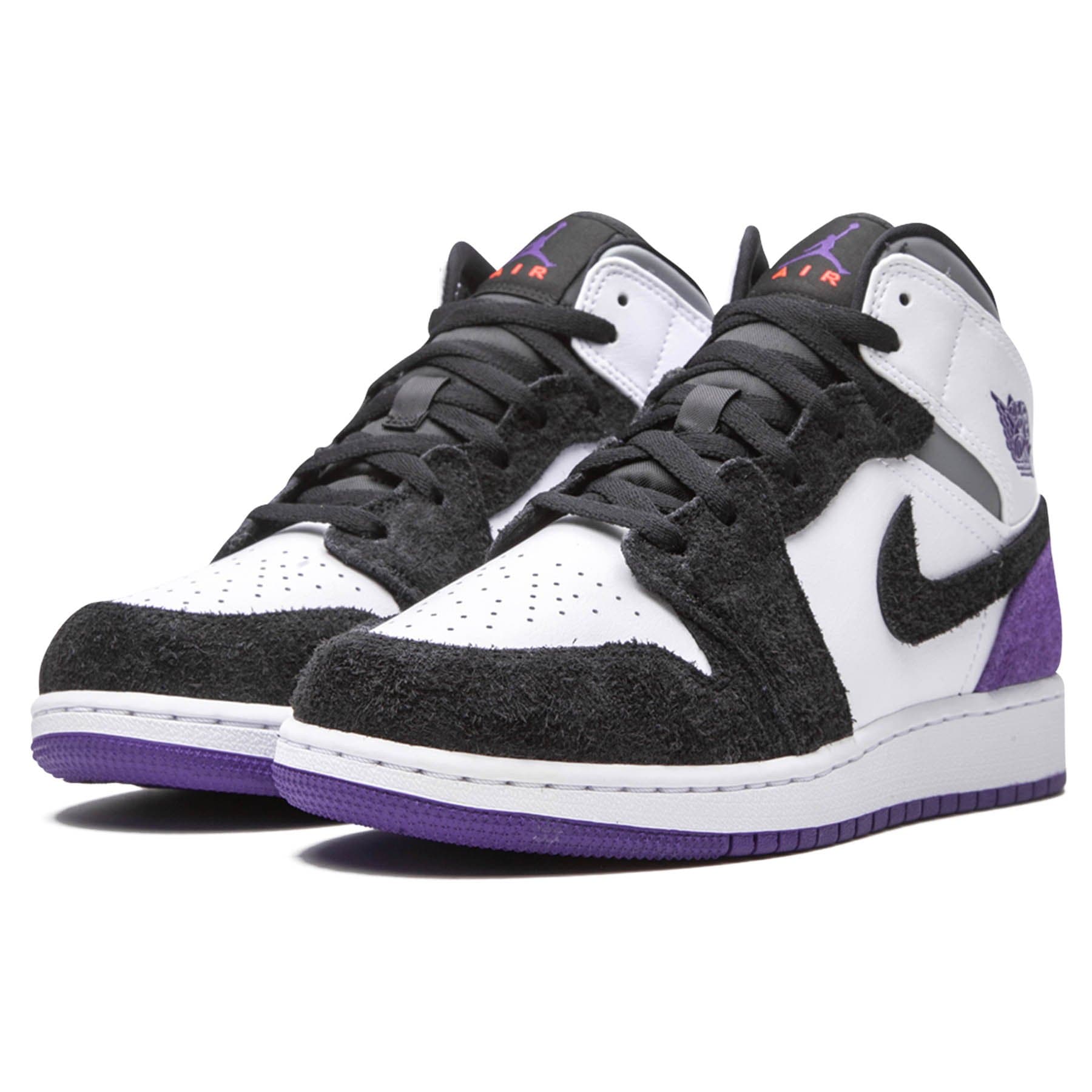 Air Jordan 1 Mid SE GS ‘Varsity Purple’