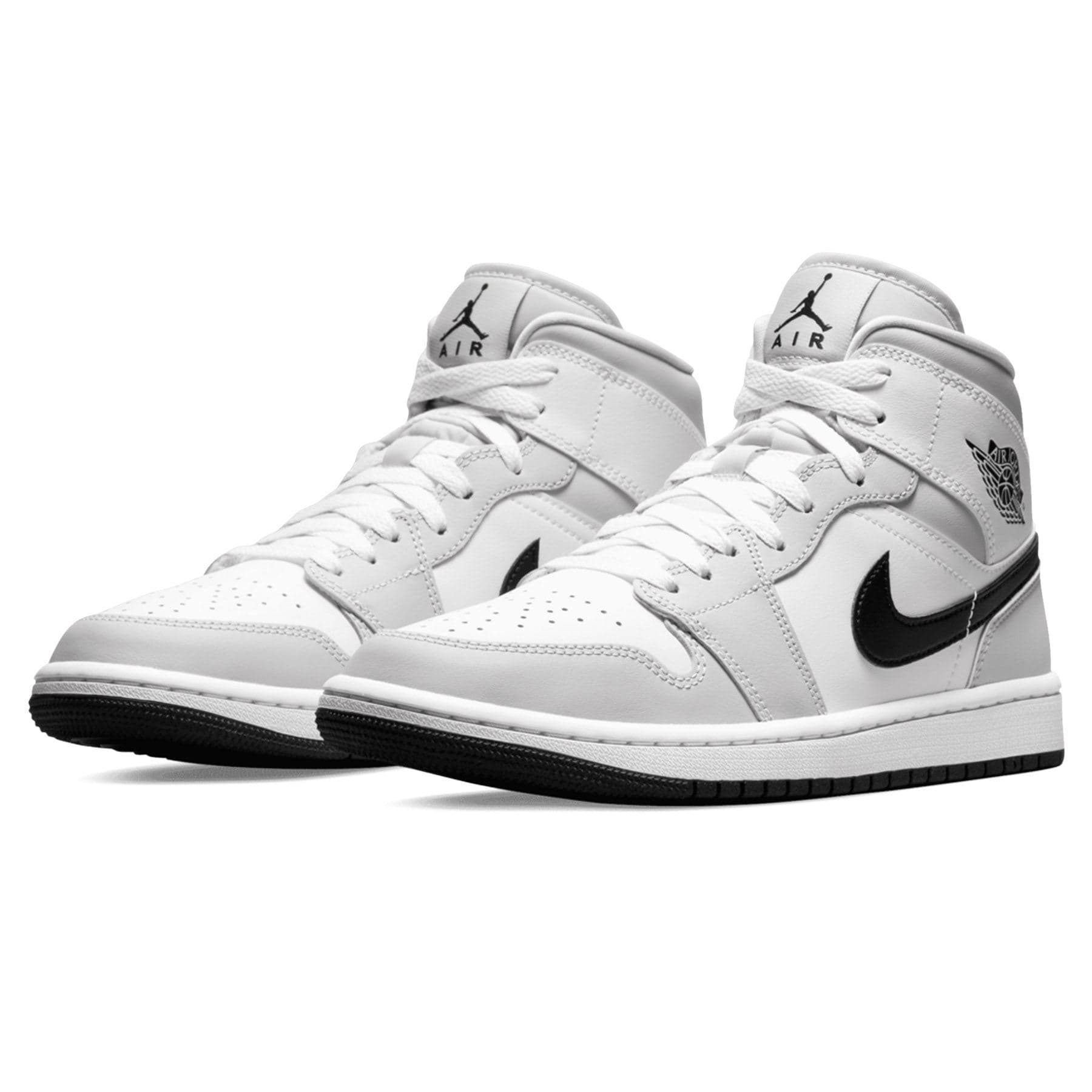 Air Jordan 1 Mid Wmns ‘Light Smoke Grey’ Air Jordan 1 Mid Wmns ‘Light Smoke Grey’