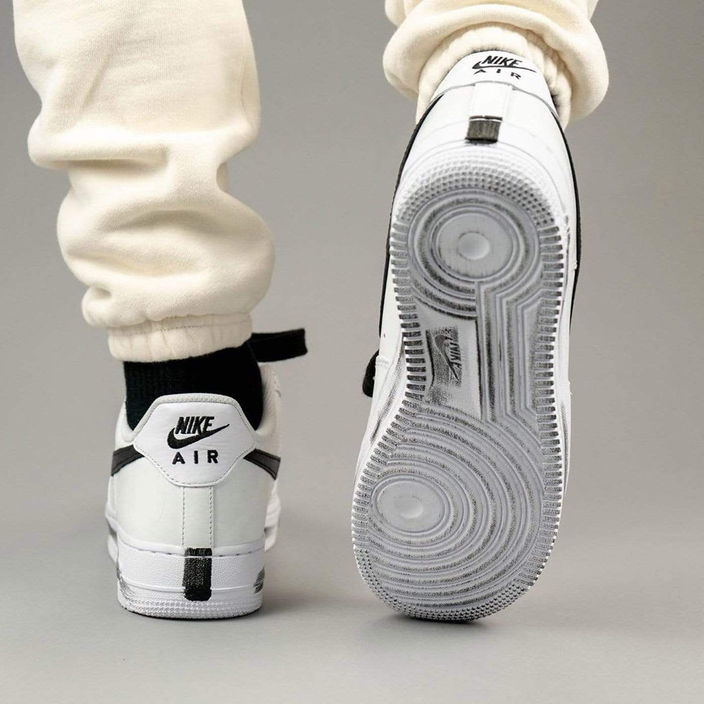 G-Dragon x Nike Air Force 1 ’07 ‘Para-Noise 2.0’ G-Dragon x Nike Air Force 1 ’07 ‘Para-Noise 2.0’