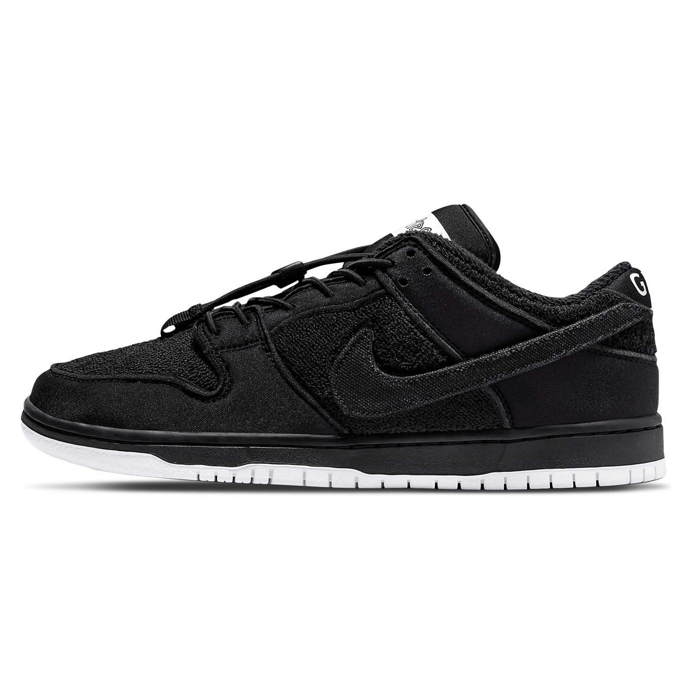 Gnarhunters x Nike Dunk Low SB ‘Black’