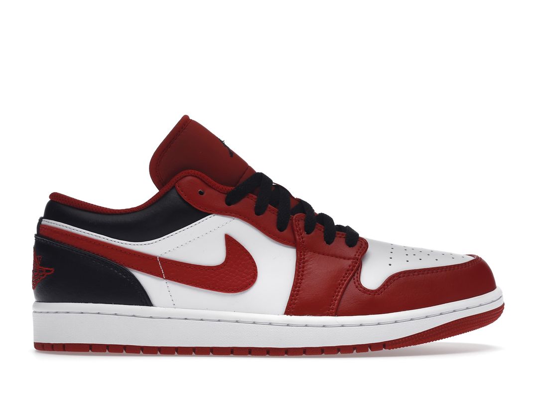 Nike Air Jordan 1 Low Reverse Black Toe Bulls