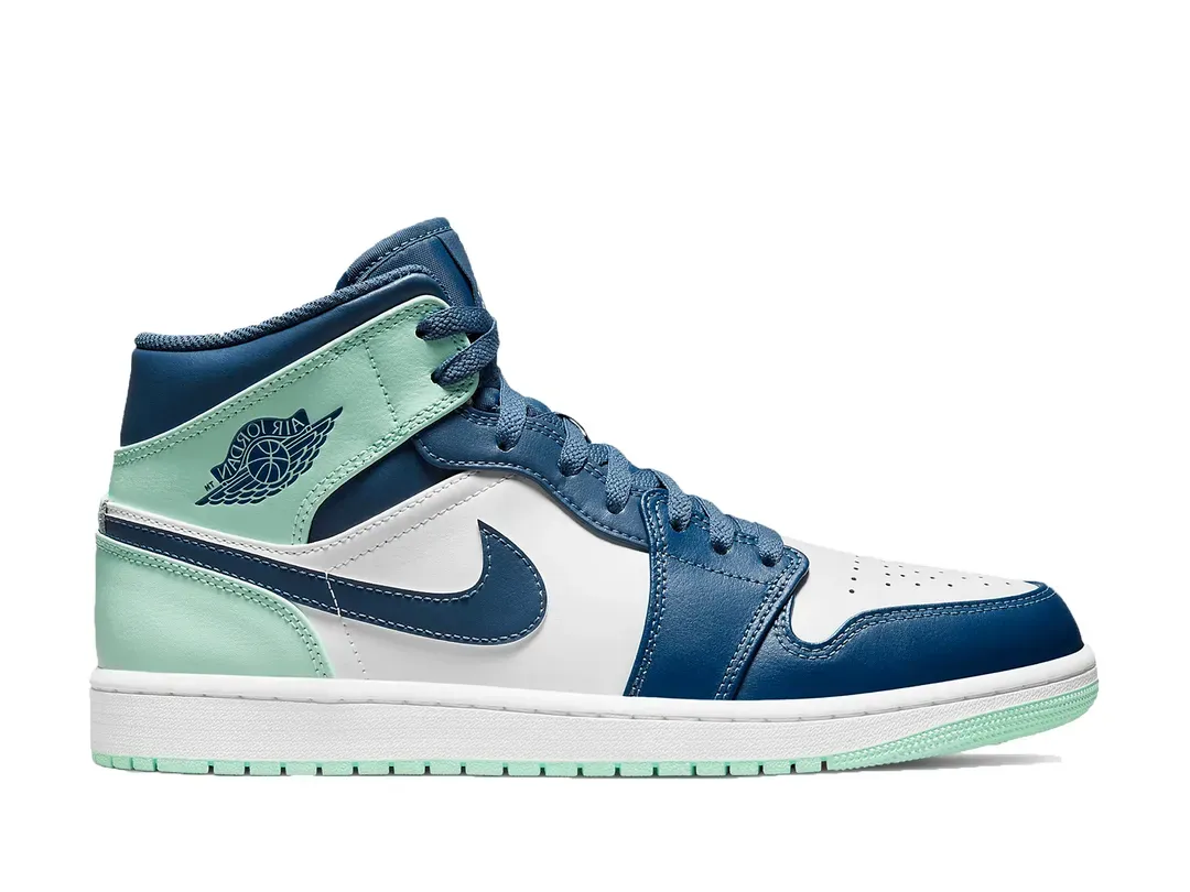 Nike Air Jordan 1 Mid Triple Black Nike Air Jordan 1 Mid Triple Black