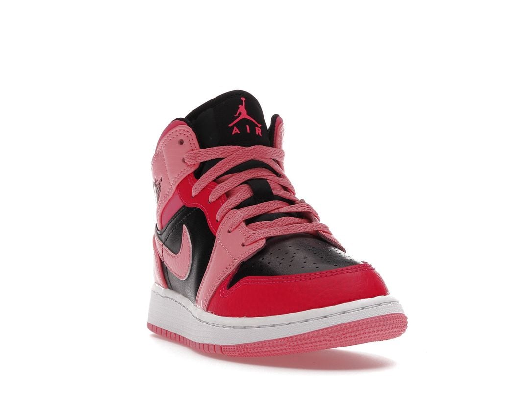 Nike Air Jordan 1 Mid Coral Chalk Nike Air Jordan 1 Mid Coral Chalk