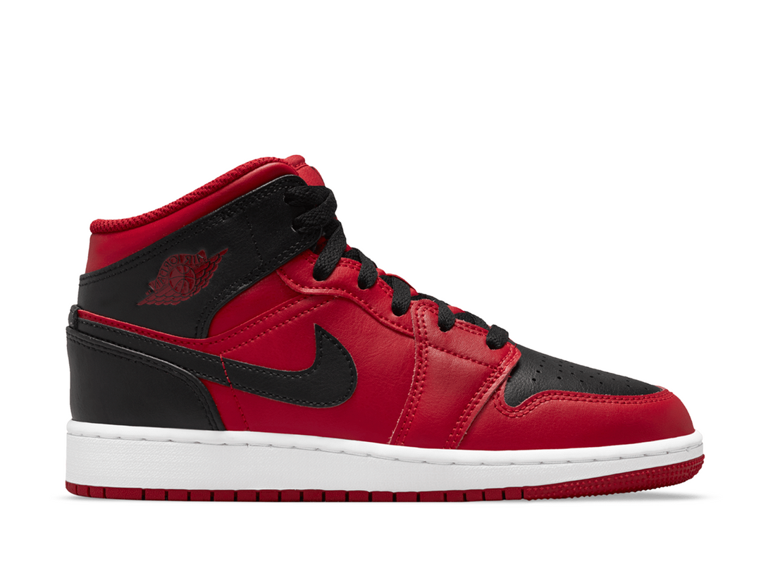 Nike Air Jordan 1 Mid Reverse Bred