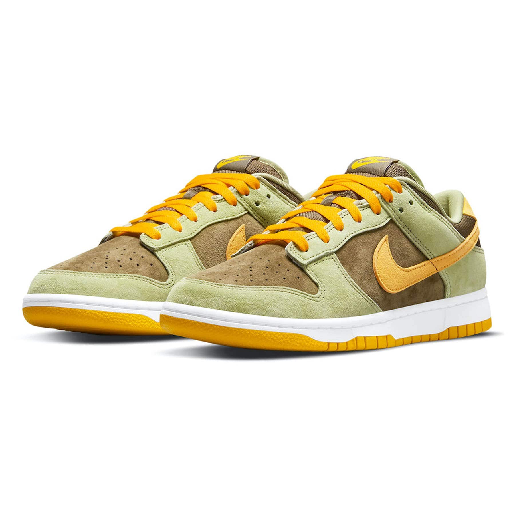 Nike Dunk Low ‘Dusty Olive’