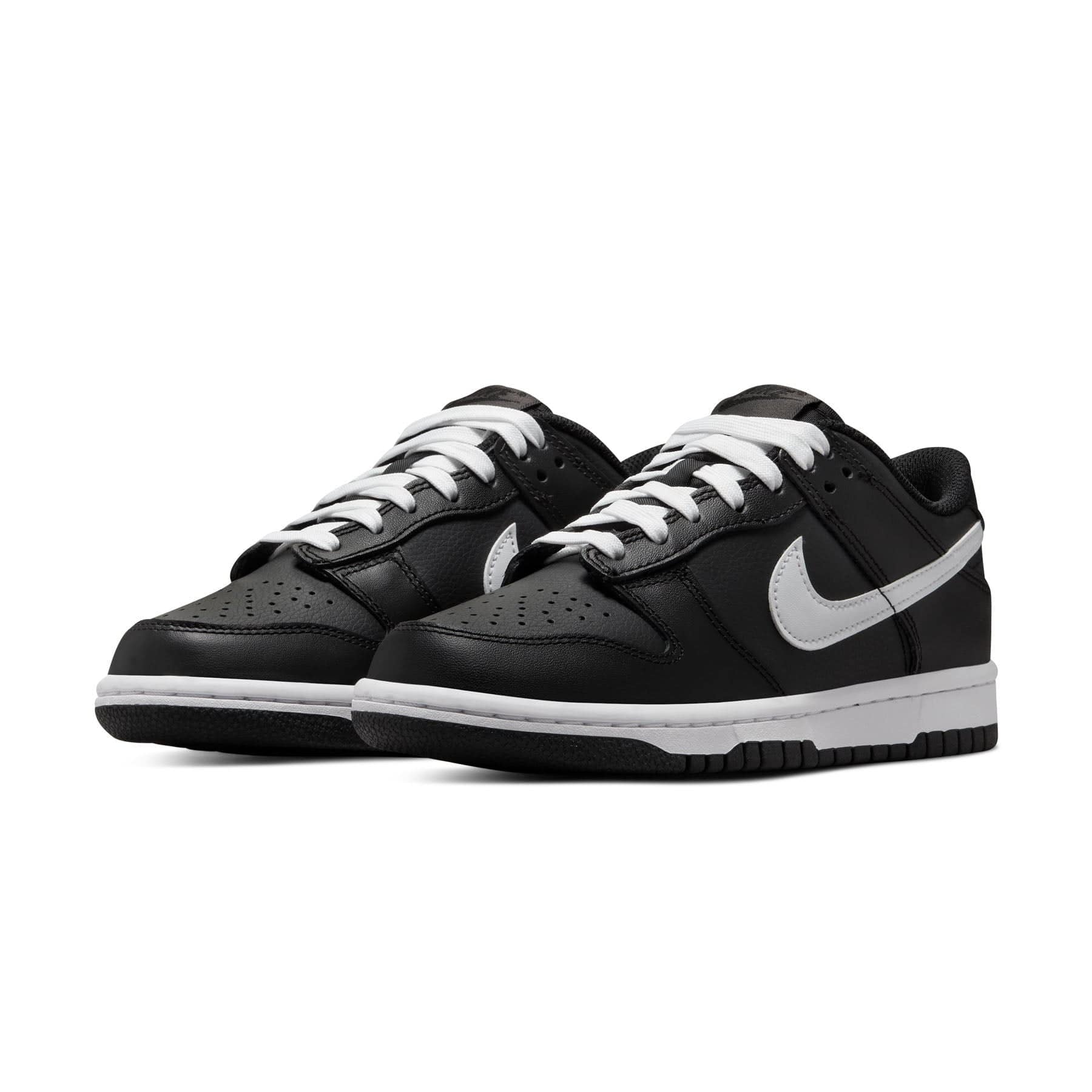Nike Dunk Low GS ‘Black Panda’