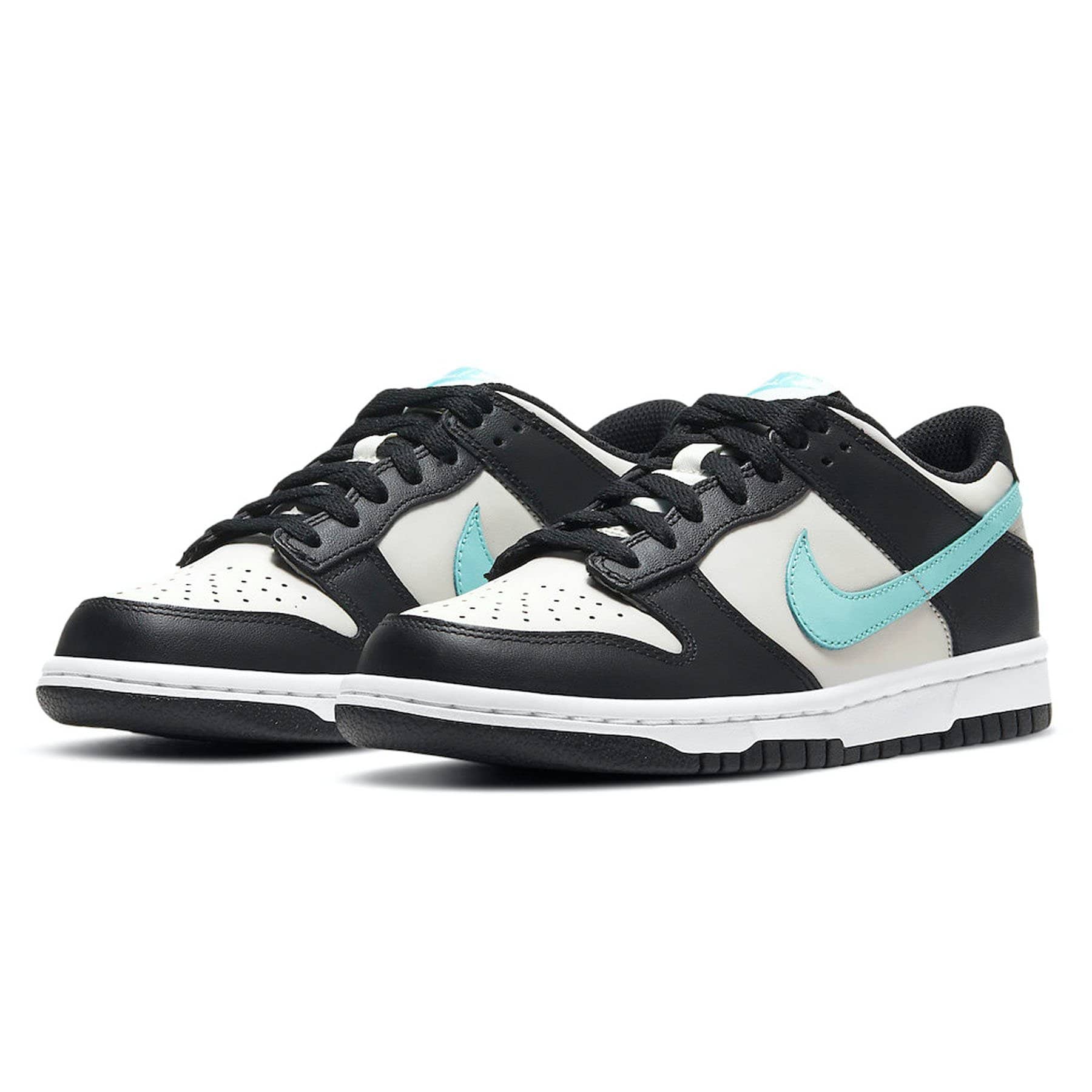 Nike Dunk Low GS ‘Tiffany’