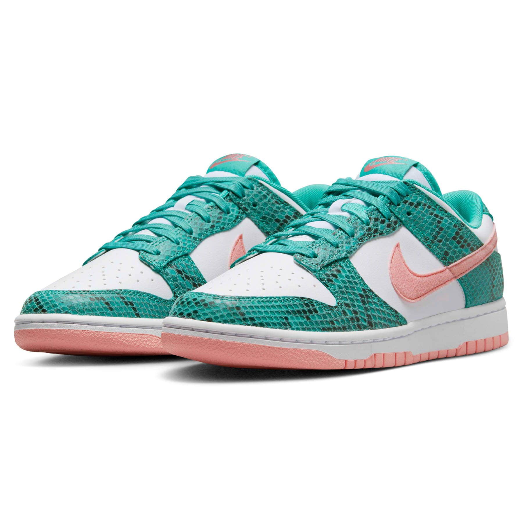 Nike Dunk Low ‘Washed Teal Snakeskin’