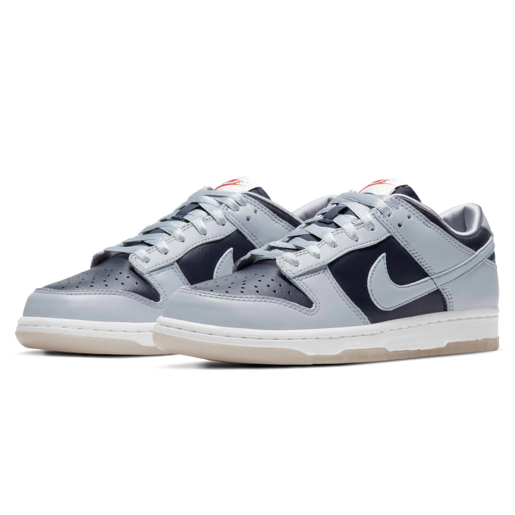 Nike Dunk Wmns Low SP ‘College Navy’