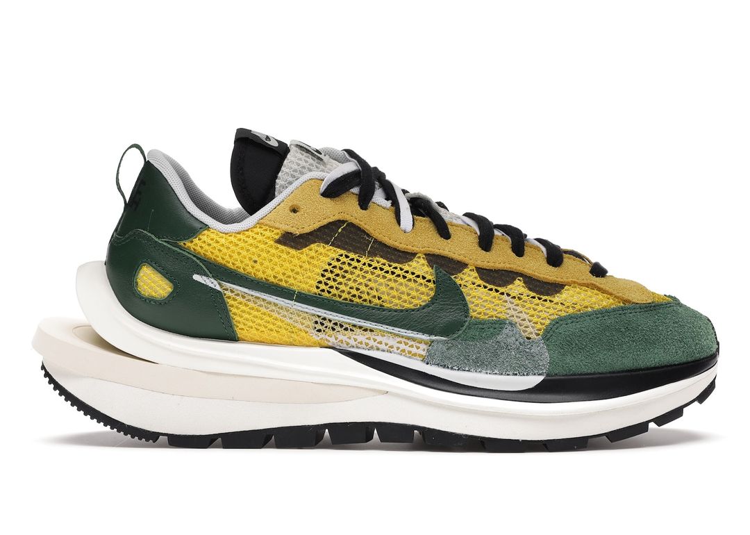 Nike Vaporwaffle Sacai Tour Yellow Stadium Green