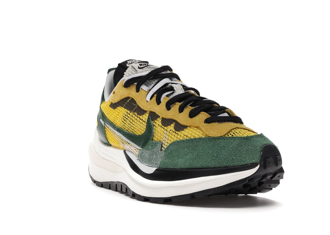 Nike Vaporwaffle Sacai Tour Yellow Stadium Green