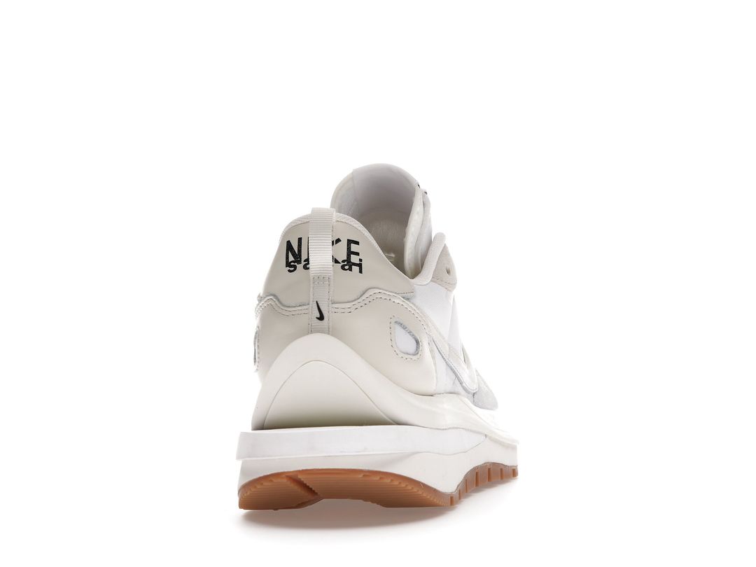 Nike Vaporwaffle X Sacai Sail White Gum Nike Vaporwaffle X Sacai Sail White Gum