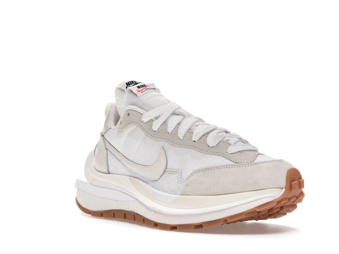 Nike Vaporwaffle X Sacai Sail White Gum Nike Vaporwaffle X Sacai Sail White Gum