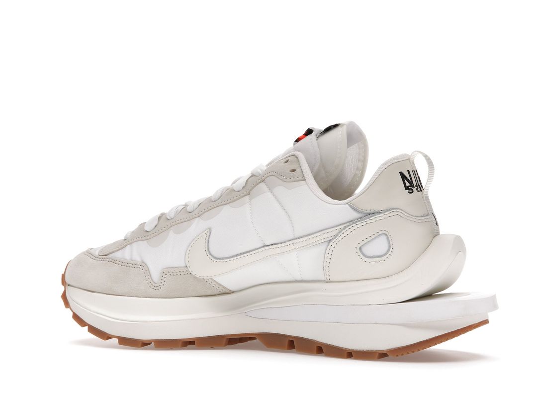 Nike Vaporwaffle X Sacai Sail White Gum Nike Vaporwaffle X Sacai Sail White Gum