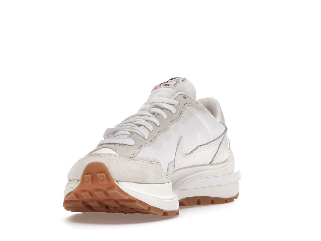 Nike Vaporwaffle X Sacai Sail White Gum Nike Vaporwaffle X Sacai Sail White Gum
