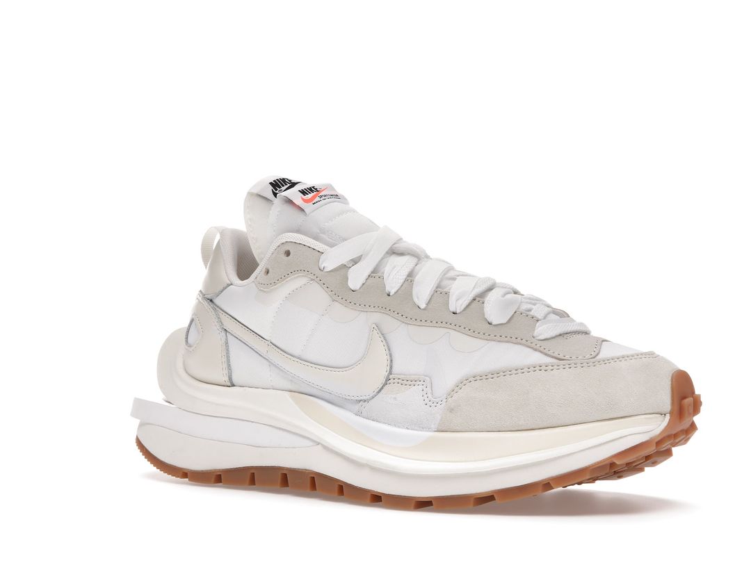 Nike Vaporwaffle X Sacai Sail White Gum Nike Vaporwaffle X Sacai Sail White Gum
