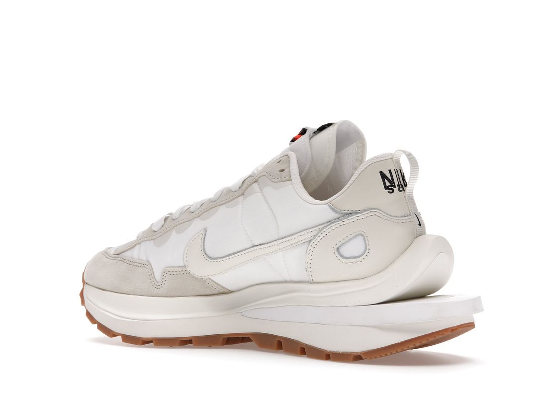 Nike Vaporwaffle X Sacai Sail White Gum Nike Vaporwaffle X Sacai Sail White Gum