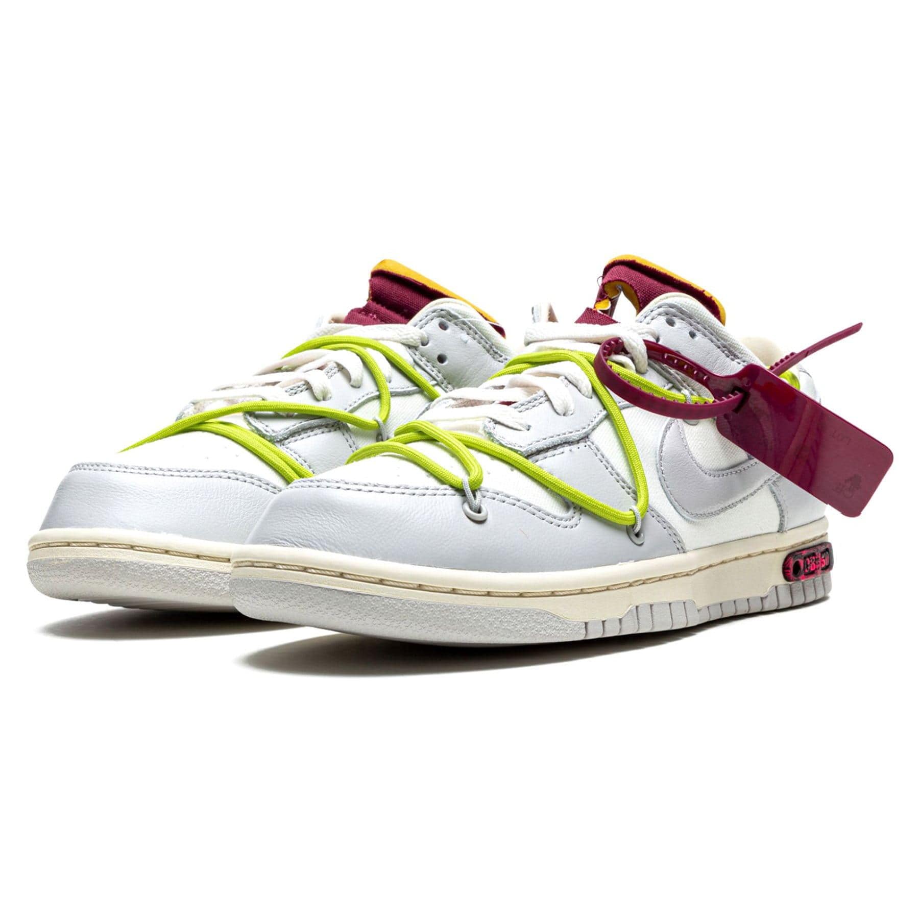 Off-White x Nike Dunk Low ‘Lot 08 of 50’