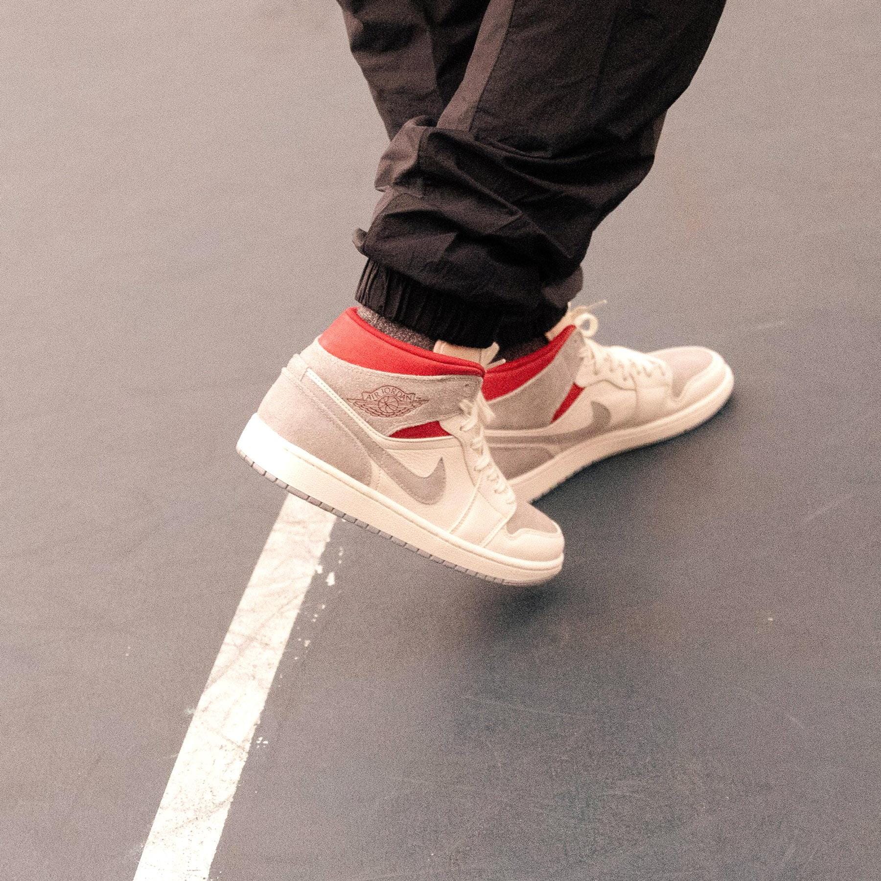 Sneakersnstuff x Air Jordan 1 Mid ‘Past, Present, Future’ Sneakersnstuff x Air Jordan 1 Mid ‘Past, Present, Future’