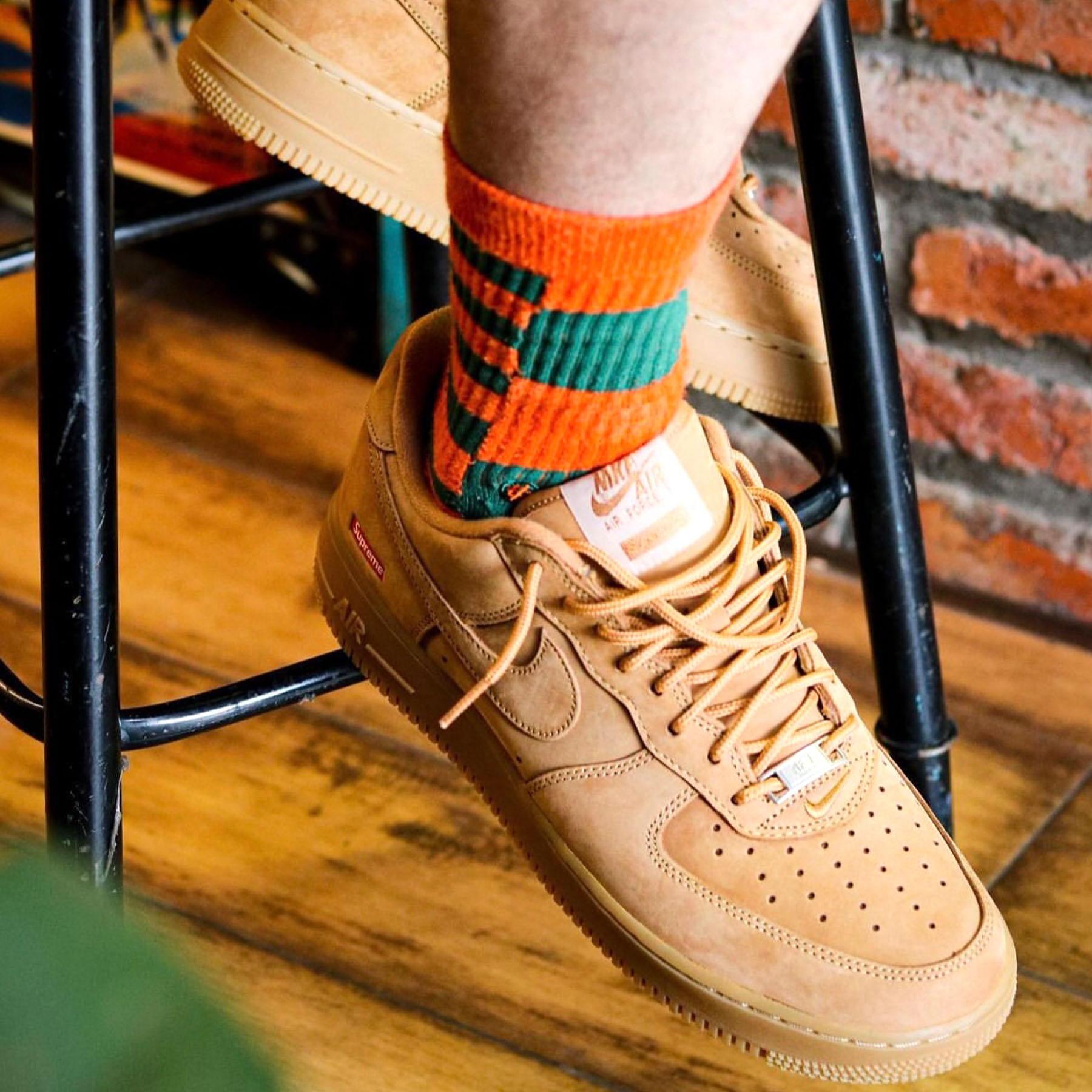 Supreme x Nike Air Force 1 Low SP ‘Flax’ Supreme x Nike Air Force 1 Low SP ‘Flax’