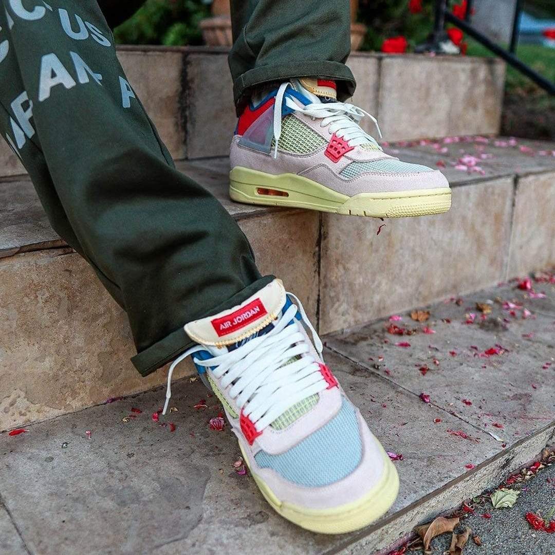 Union LA x Air Jordan 4 Retro ‘Guava Ice’ Union LA x Air Jordan 4 Retro ‘Guava Ice’