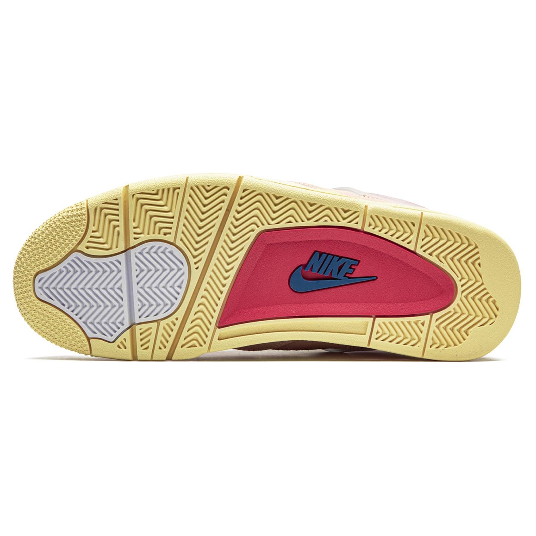 Union LA x Air Jordan 4 Retro ‘Guava Ice’ Union LA x Air Jordan 4 Retro ‘Guava Ice’